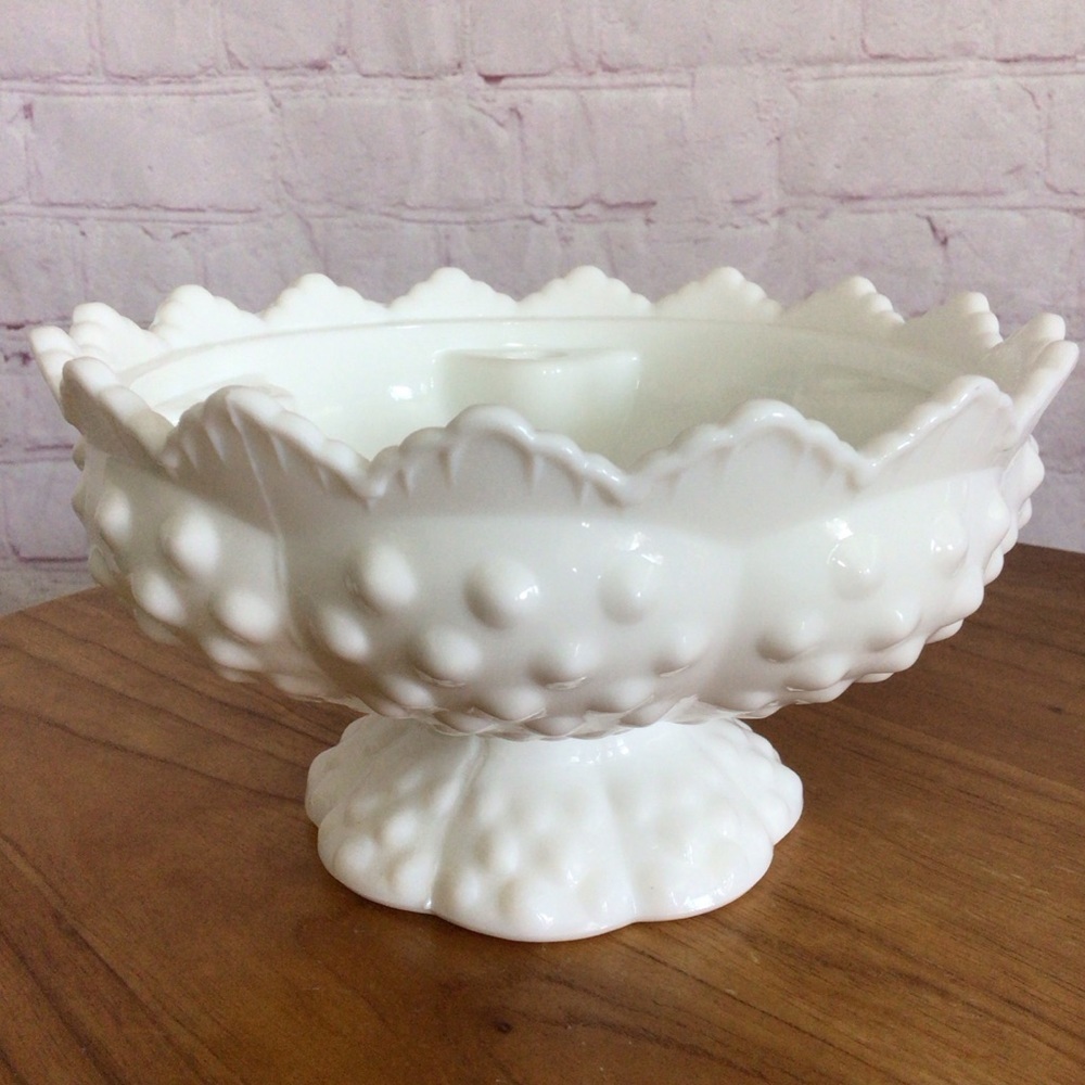 Vintage Fenton White Milk Glass Hobnail Sawtooth Pedestal Candle Holder Bowl - Picture 3 of 9
